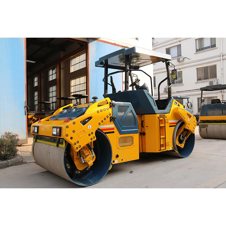 10 Ton Road Roller